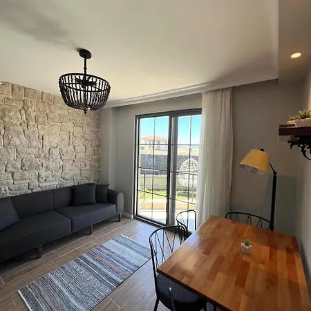 דירה Stylish 2-br With Pool Near Sarimsakli